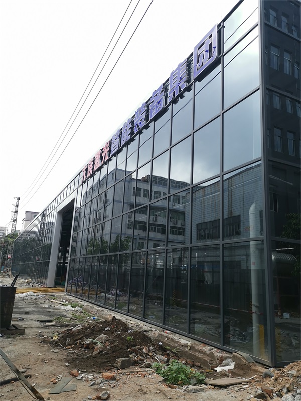 玻璃幕墻公司排名，幫您尋找知名工程公司！